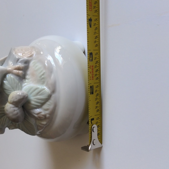 Porcelain Owl Musical Figurine - Picture 6 of 6